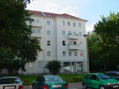 2-Zimmer-Wohnung in Friedrichshain — photo 1